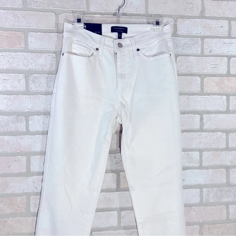 Banana Republic Factory NWT White Curvy Girlfriend Jeans Size 26T - Image 7