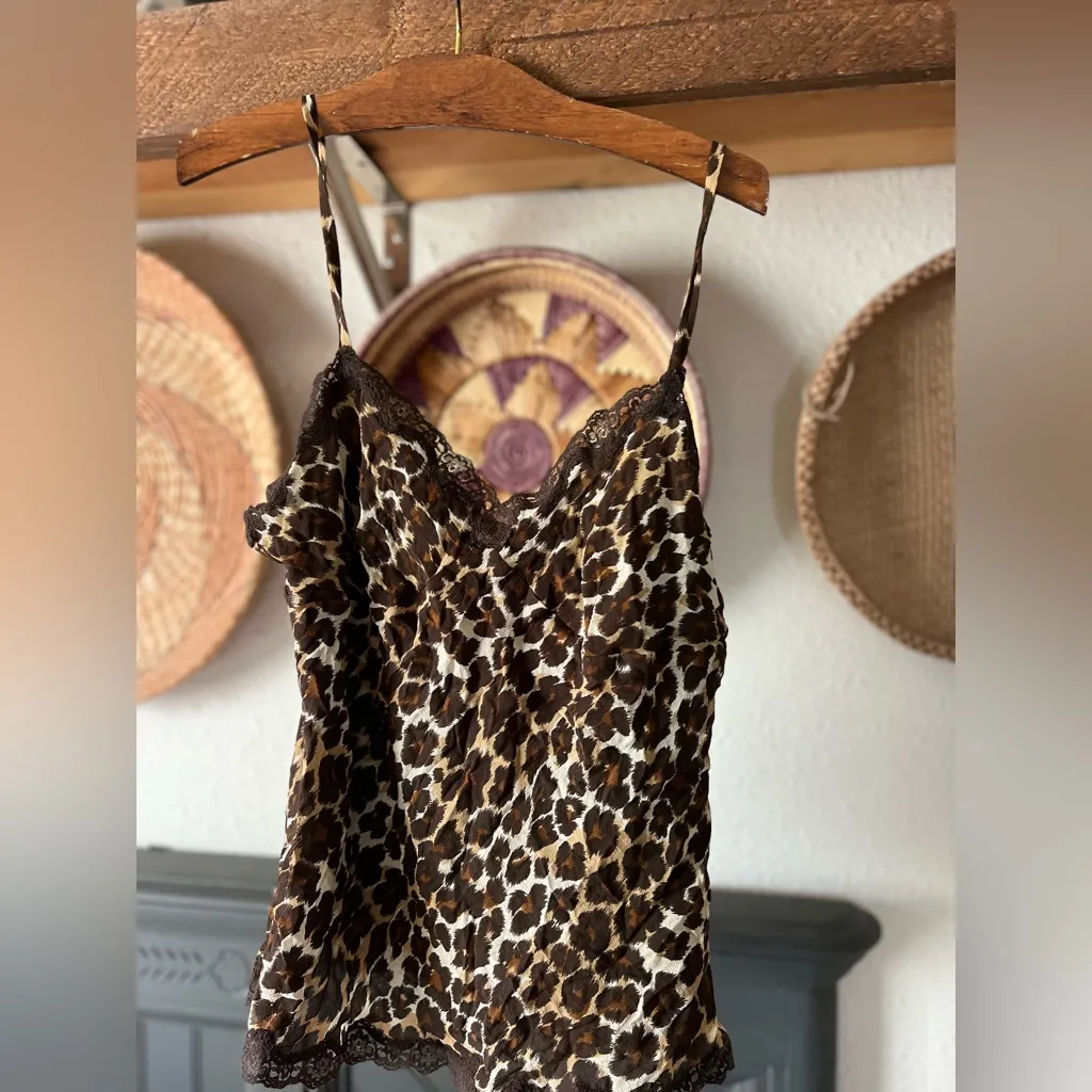Express Y2K silk leopard animal print camisole large - Image 2