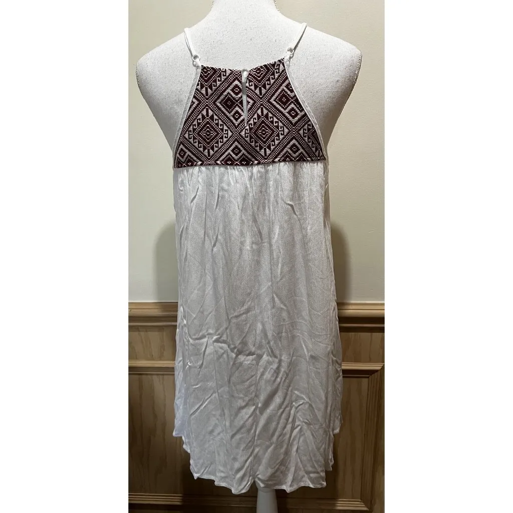 Trixxi Juniors Embroidered ~ Adjustable Strap ~ White Dress Medium - Image 5