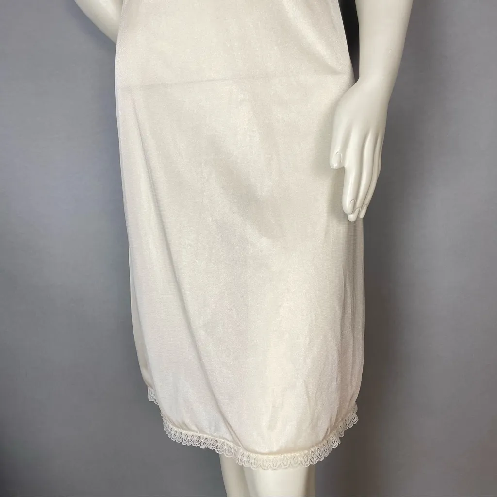 Vintage Full Slip Off - Image 6