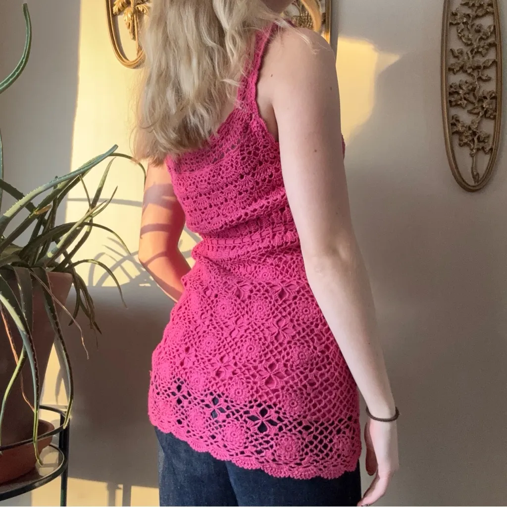 Karen Kane Pink Crochet Top - Image 7