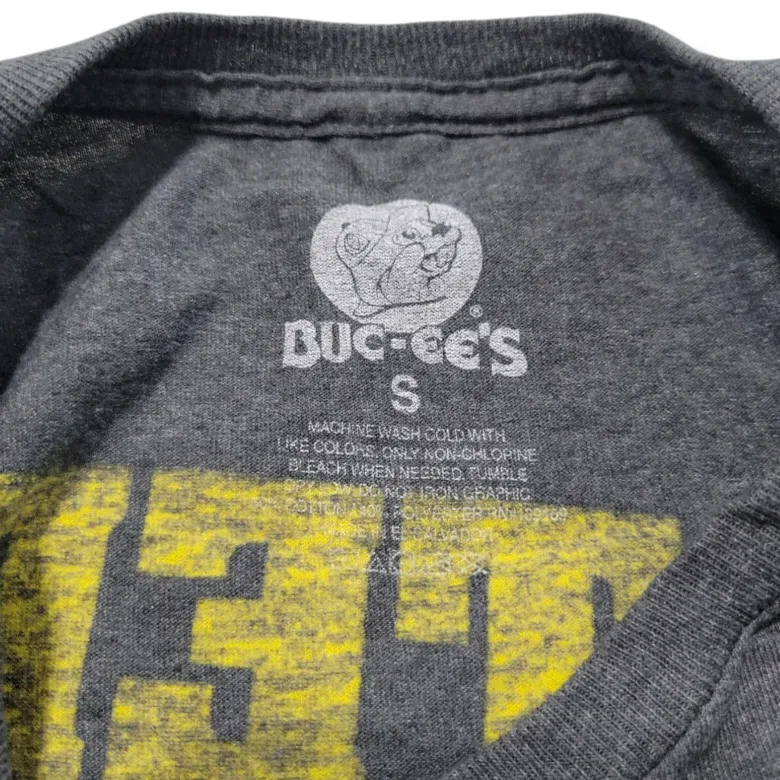 Shirt Size Small S Buc-ee's Class Of 2020 Graphic Print T-Shirt Bucee's Graphic Tee Unisex - Image 7