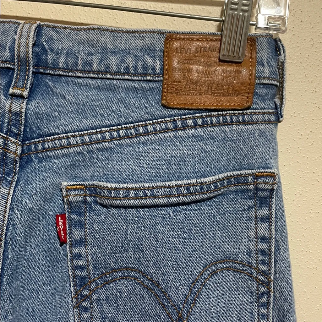 Levi's Premium Wedgie Icon Fit Ankle Tapered Leg Button Fly Denim Jeans Size 27 - Image 12