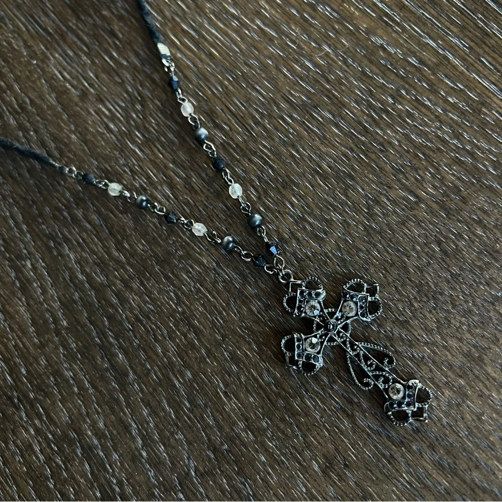Cross Filigree custom necklace Black - Image 7