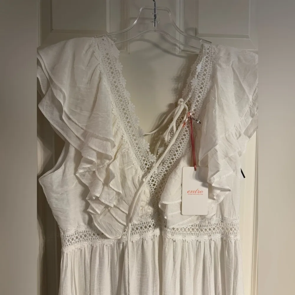 NWT,  White Deep V-Neck Ruffle Maxi Dress, large - Image 7