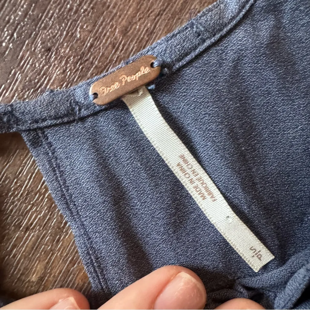 Free People Grayish Blue Boho Peplum Blouse Sheer Swiss Dot Sleeves Small - Image 4