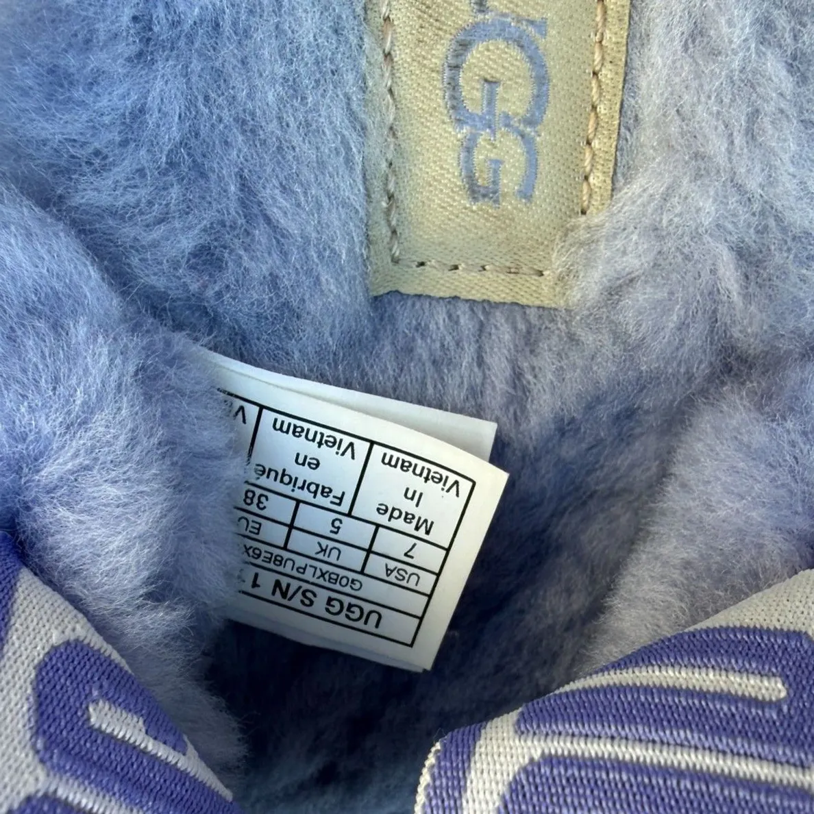 Ugg Fluff “Oh Yeah” Slide Size 7 - Image 9