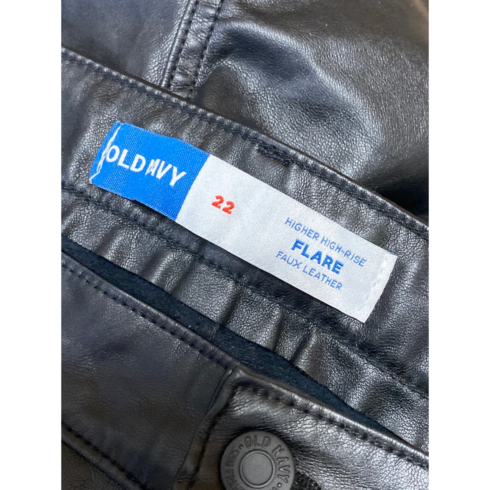 Old Navy Women's Black High Rise Faux Leather Vegan Flare Trousers Pants Size 22 - Image 3