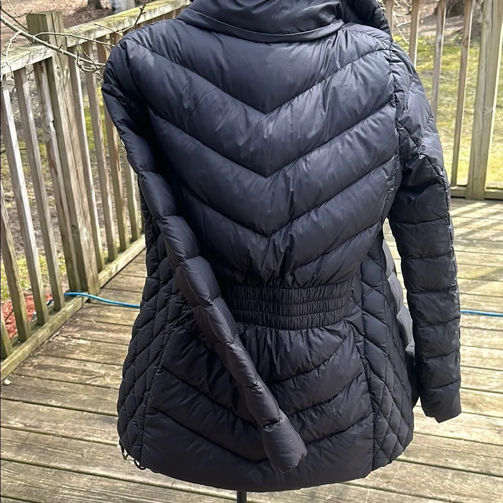 Michael Kors Black Puffer Jacket with Chevron Stitching - Image 8