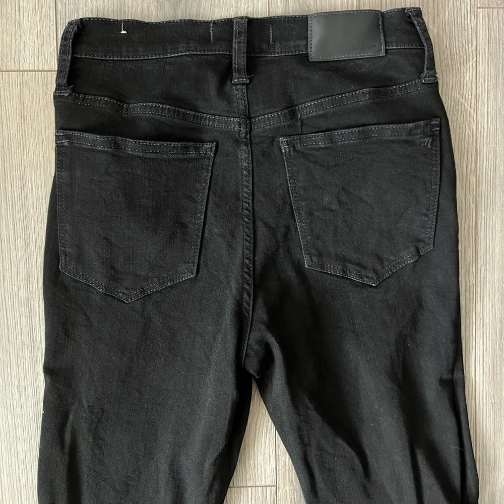 Madewell Roadtripper Skinny Jeans in Bennett Black Wash | 25 - Image 6