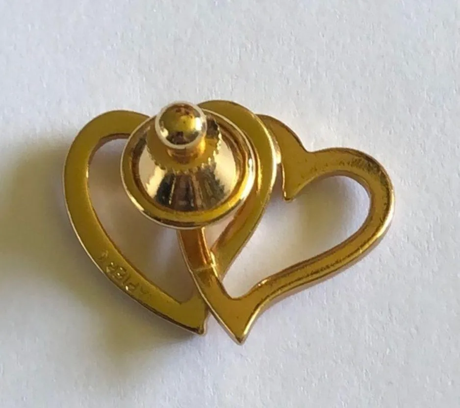 Napier Vintage Gold Tone Double Heart Brooch Scarf Pin - Image 2