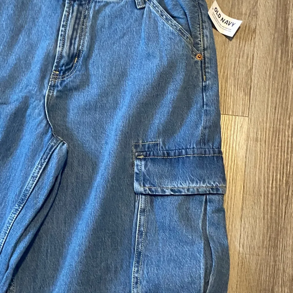 Old Navy New! Women’s high rise baggy wide leg Blue Cargo Jeans size 10 - Image 3