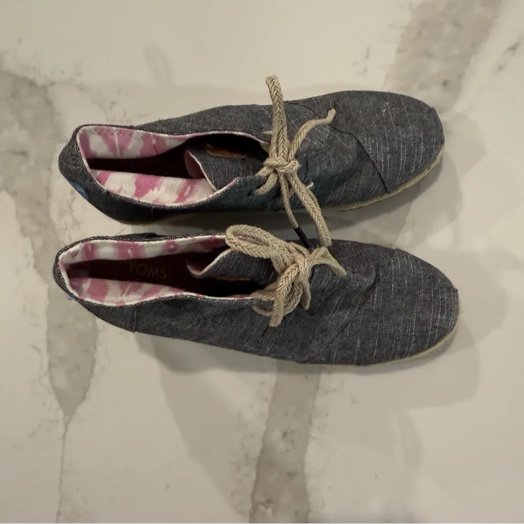Toms Desert LaceUp Espadrille Wedges Ankle Booties Womens Size 8 Black Chambray - Image 7