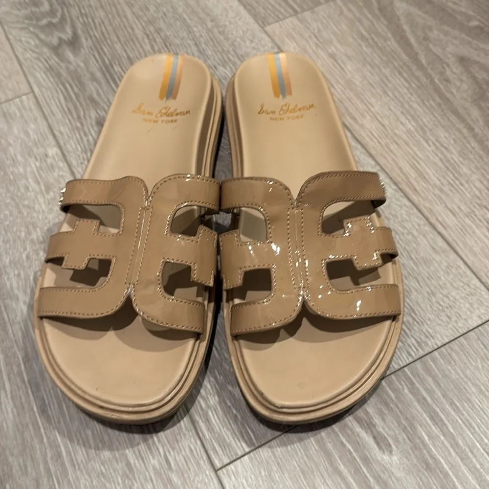 Sam Edelman - VALERI SLIDE SANDAL - Size 9.5 nude patent leather - Image 3