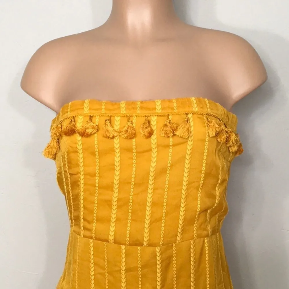 Honey punch gold strapless mini dress with tassels. New with tags - Image 7