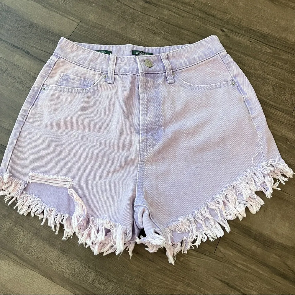 Lavender Denim short size 4 - Image 4