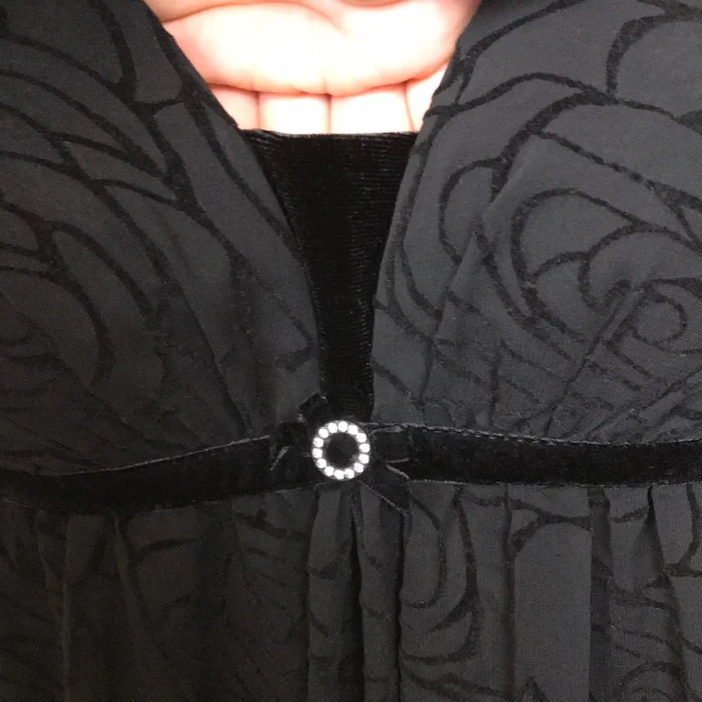 Ambrielle Women’s Babydoll Floral Velvet Black Sheer Body Intimate Tank Slip Size M - Image 3