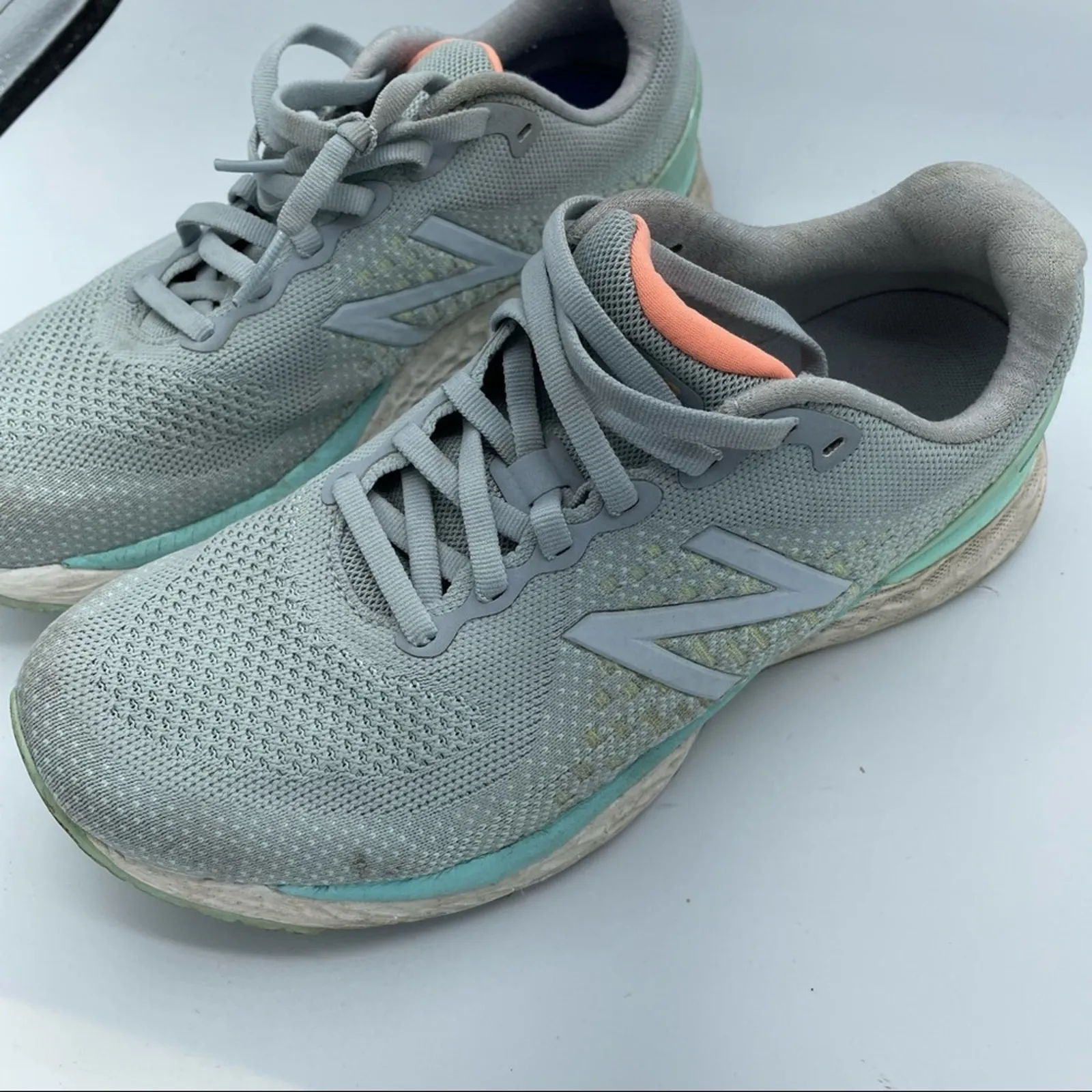 New Balance Grey & Teal Running Shoes Sneakers Womens 8.5 Shoes Casual Athletic - Image 8
