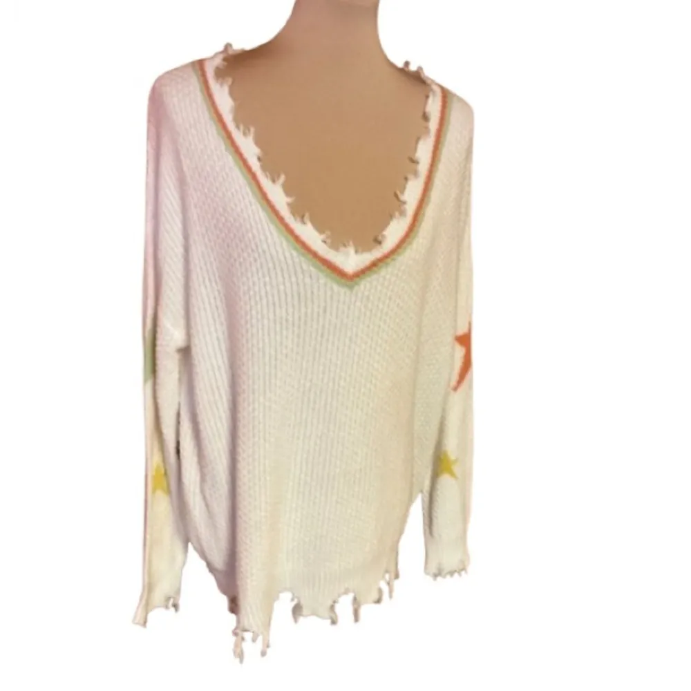 Hem & Thread Star Knit V-Neck Sweater Distressed Hem Boho Cozy - Image 2