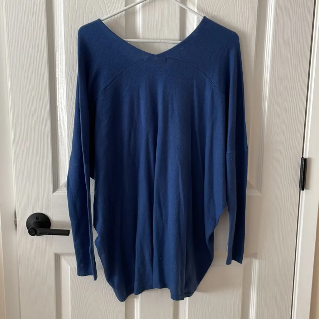 VICI Hyped Unicorn v neck sweater - Image 5