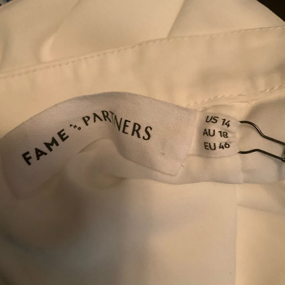 NWT Fame and Partners Off White Cut Out Maxi Dress - Image 15