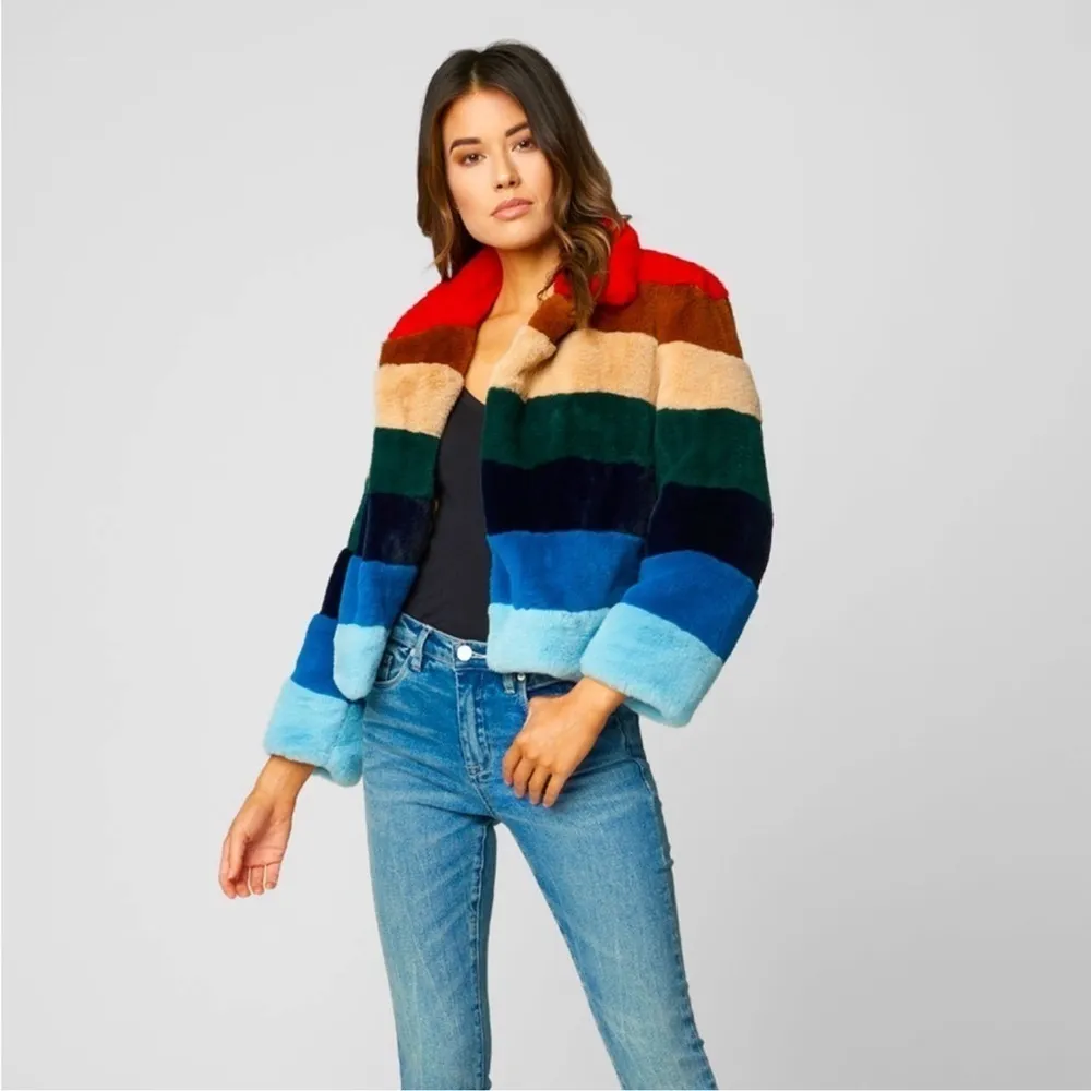 BLANK NYC GUC ** SEE FLAWS** Rainbow Pop Faux Fur Jacket, Size XS, 20” p2p - Image 3