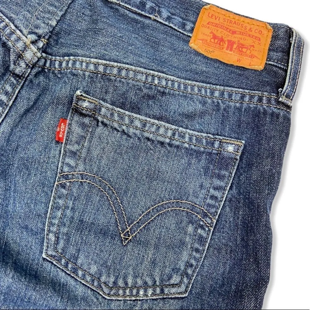 Levi’s 501 Mid Thigh Denim Bermuda Shorts - Image 4