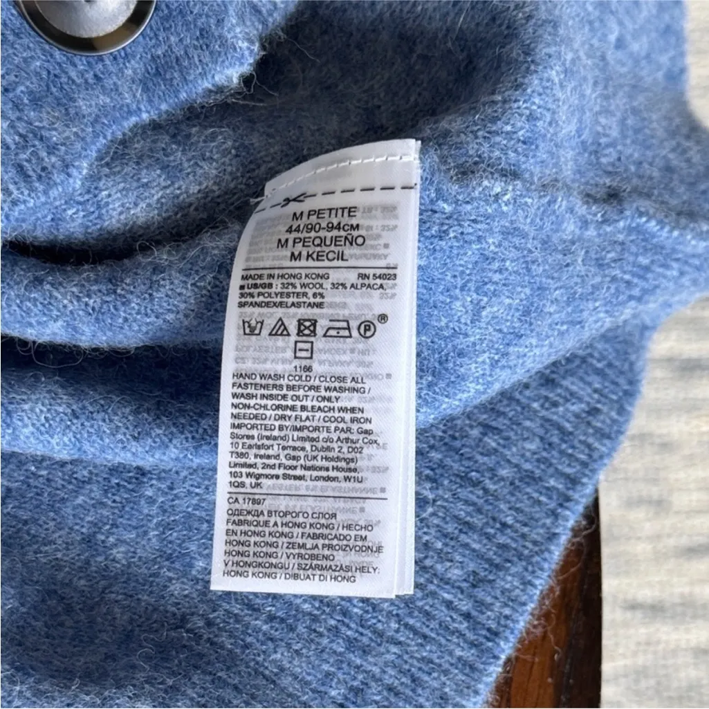 Banana Republic Soft Blue Cardigan - Image 9