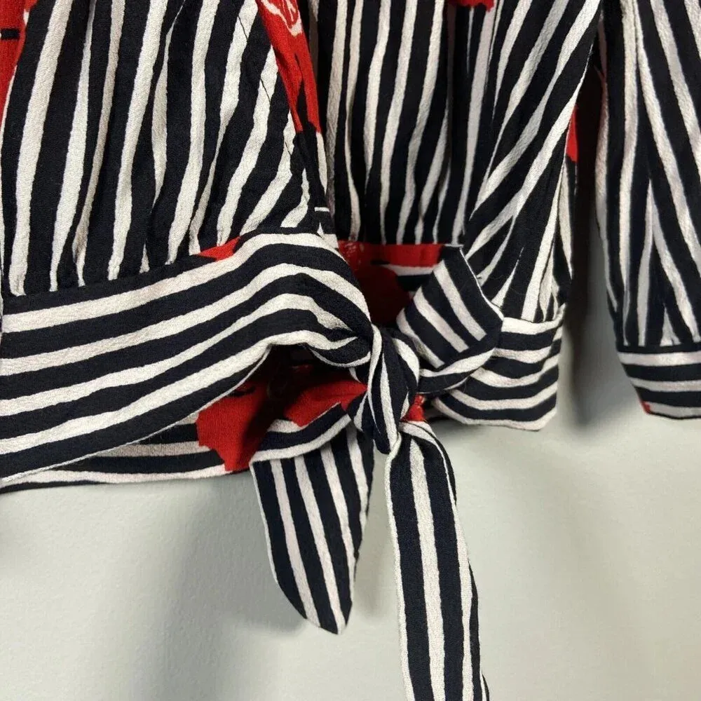 Madewell Striped Wrap Top in Candied Orchids Size Small Black White Striped Crop - Image 3