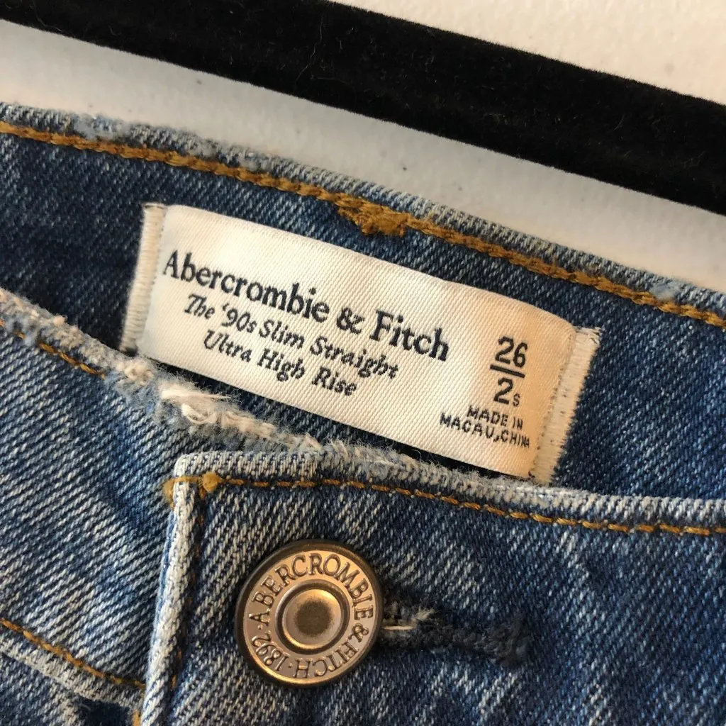 Abercrombie & Fitch Womens 90s Slim Straight Ultra High Rise Jeans 26 Distressed - Image 3