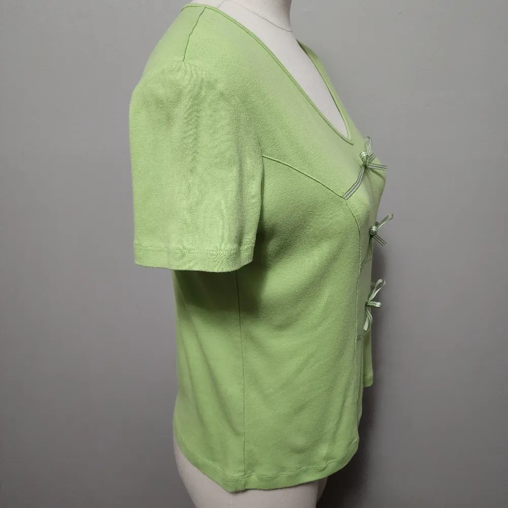 Requirements green gingham bow detail tee size small - Image 2