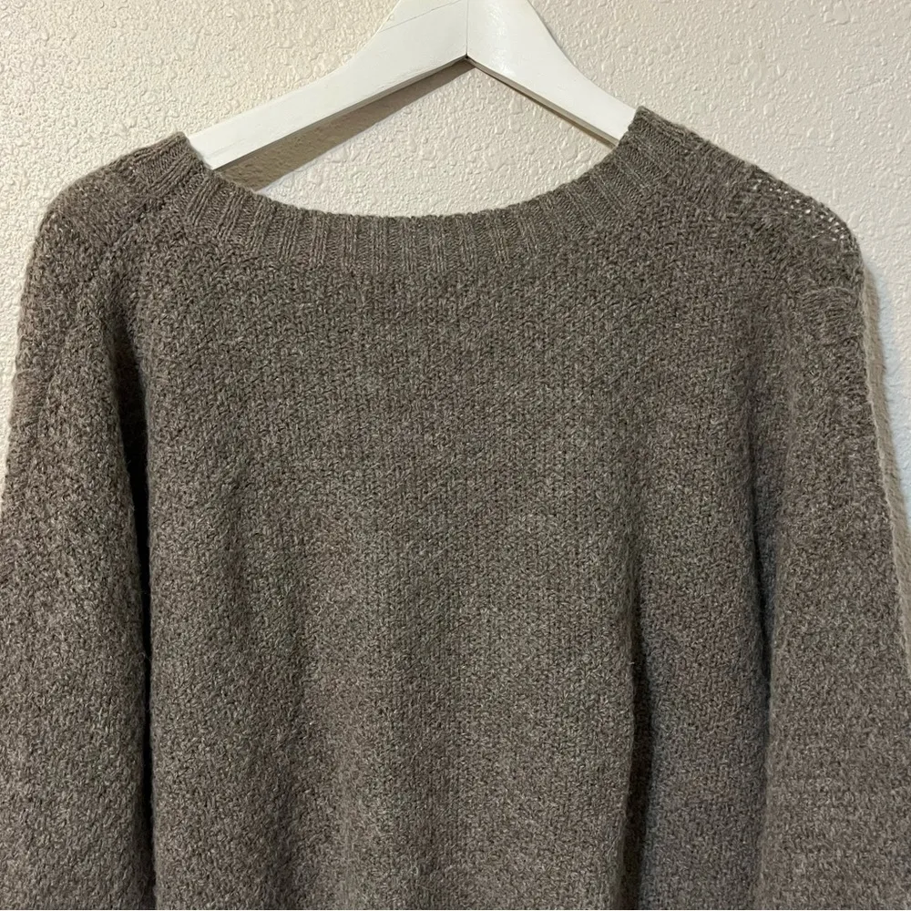 360 Sweater Cable Knit Side - Image 8