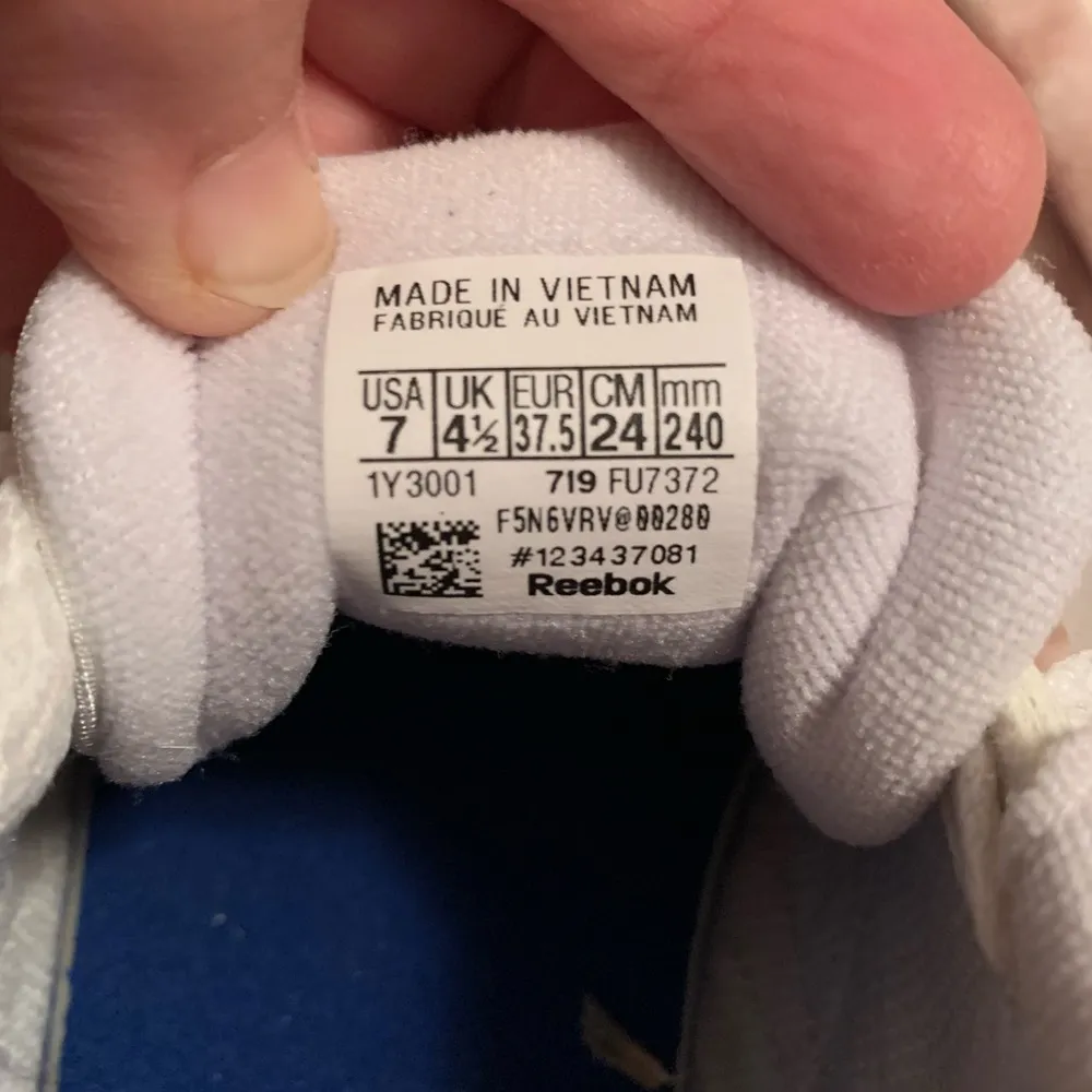 New Women’s  Club MEMT Sneakers Size 7 White Gum Sole Classic Style - Image 14