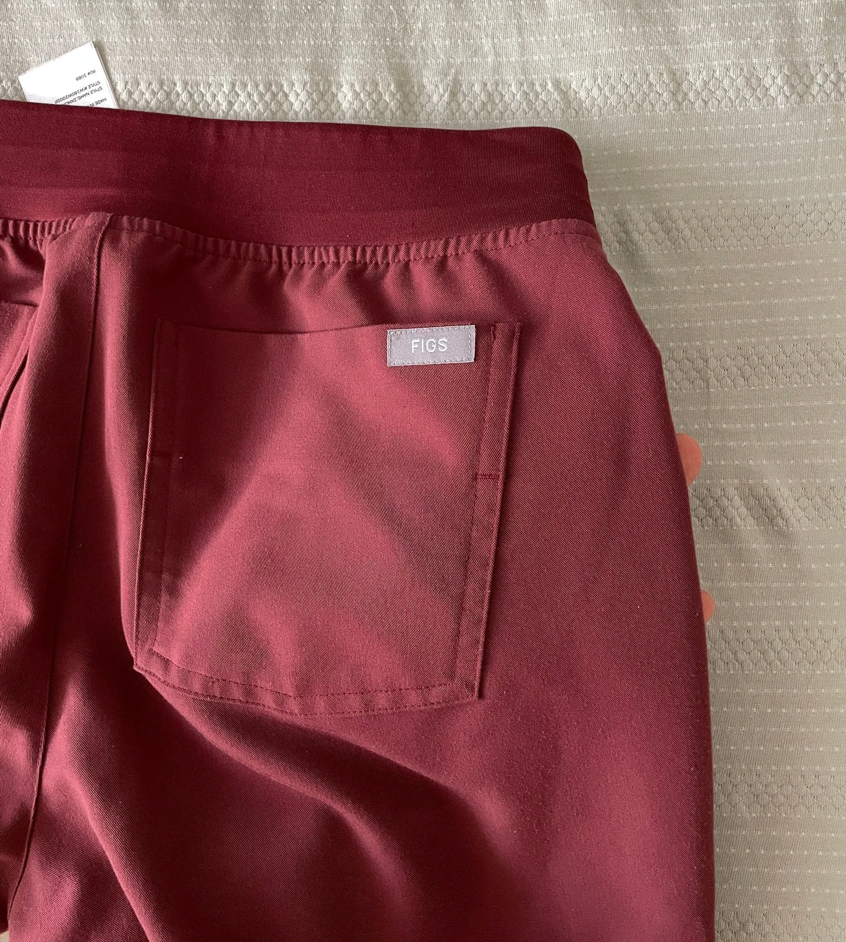 FIGS Scrub Set Dark Cherry - Image 4