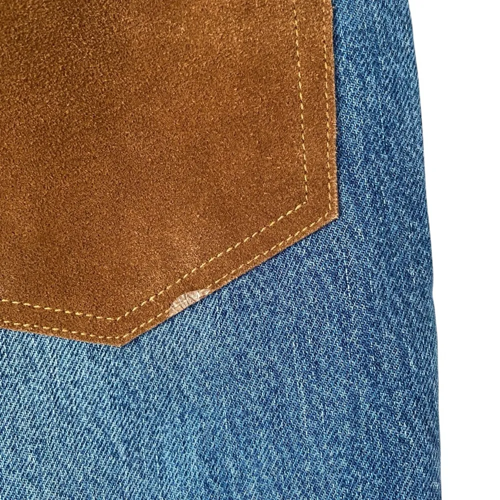 Frame NWTs Le Original Suede Panel Button Dly Cropped Jeans size 29 - Image 9