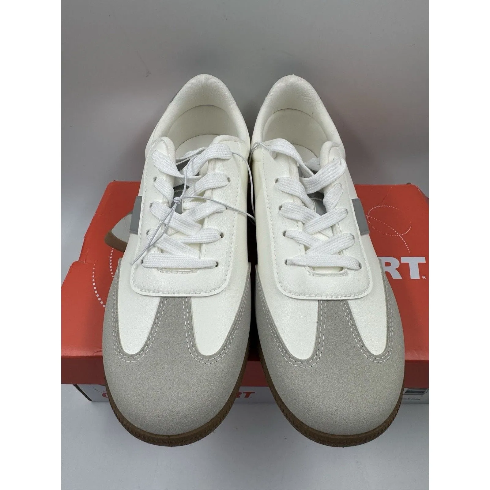 New J Sport Cecily Women’s Sneaker Suede White/Grey Low Top Shoes Size 8 US White - Image 3