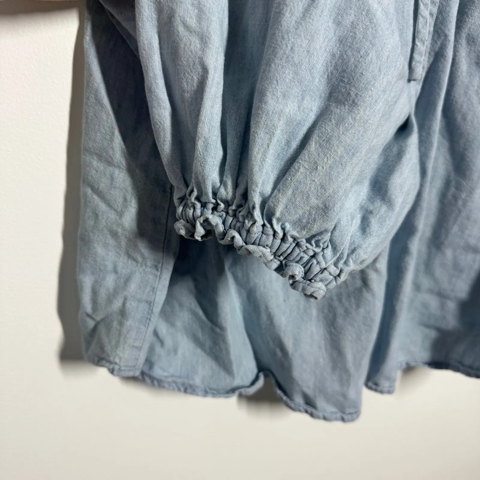 Free People Top Women XS Blue Lilly of The Valley Ruffle Neck Denim Chambray - Image 4