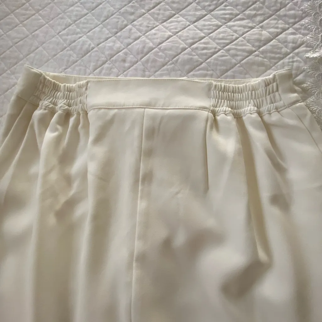 Jessica London Elegant Cream Pencil Skirt Size 12W - Image 10