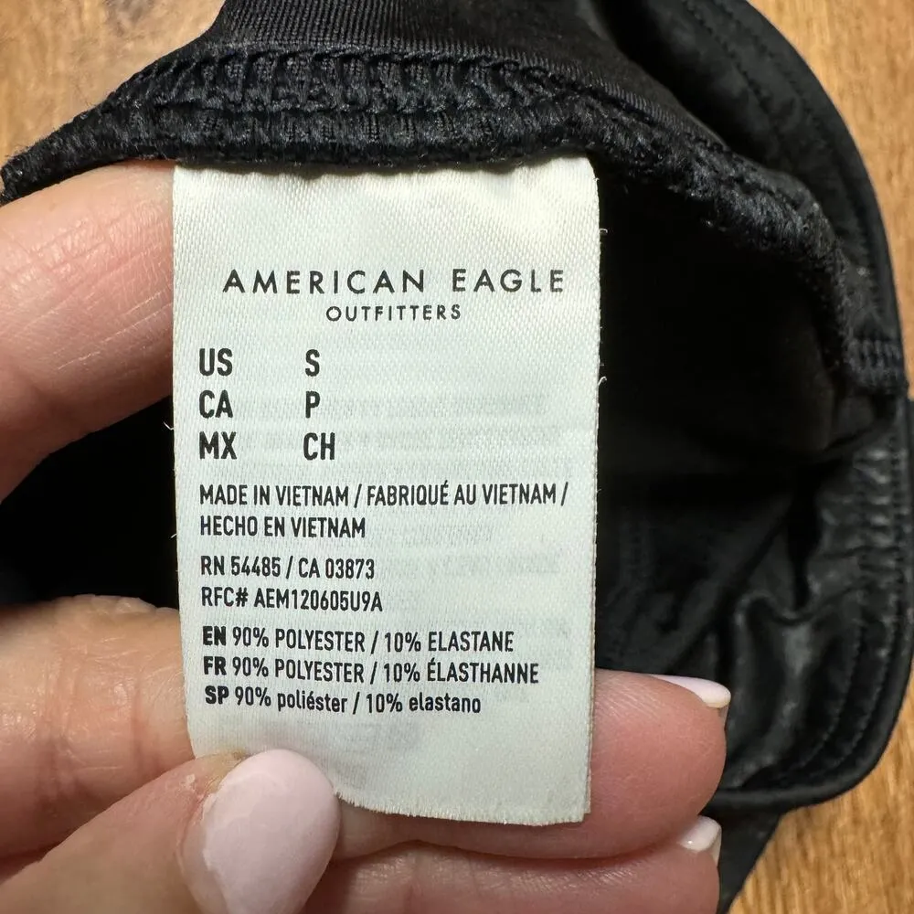 American Eagle Womens Solid Black Snack Print 7" Biker Shorts Yoga Size Small - Image 4