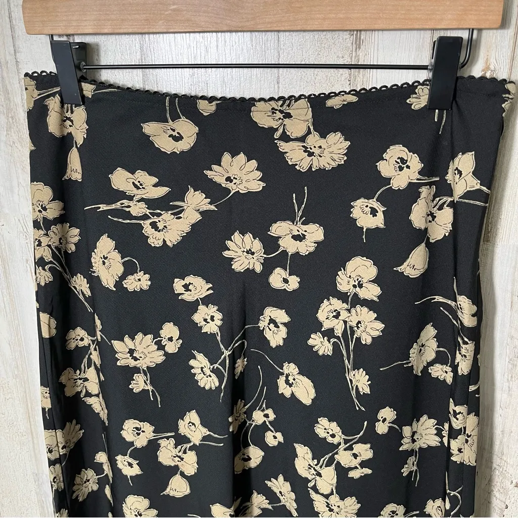 Old Navy Vintage‎ Y2K Floral Maxi Skirt Black Cream Womens Size 6/Small - Image 2