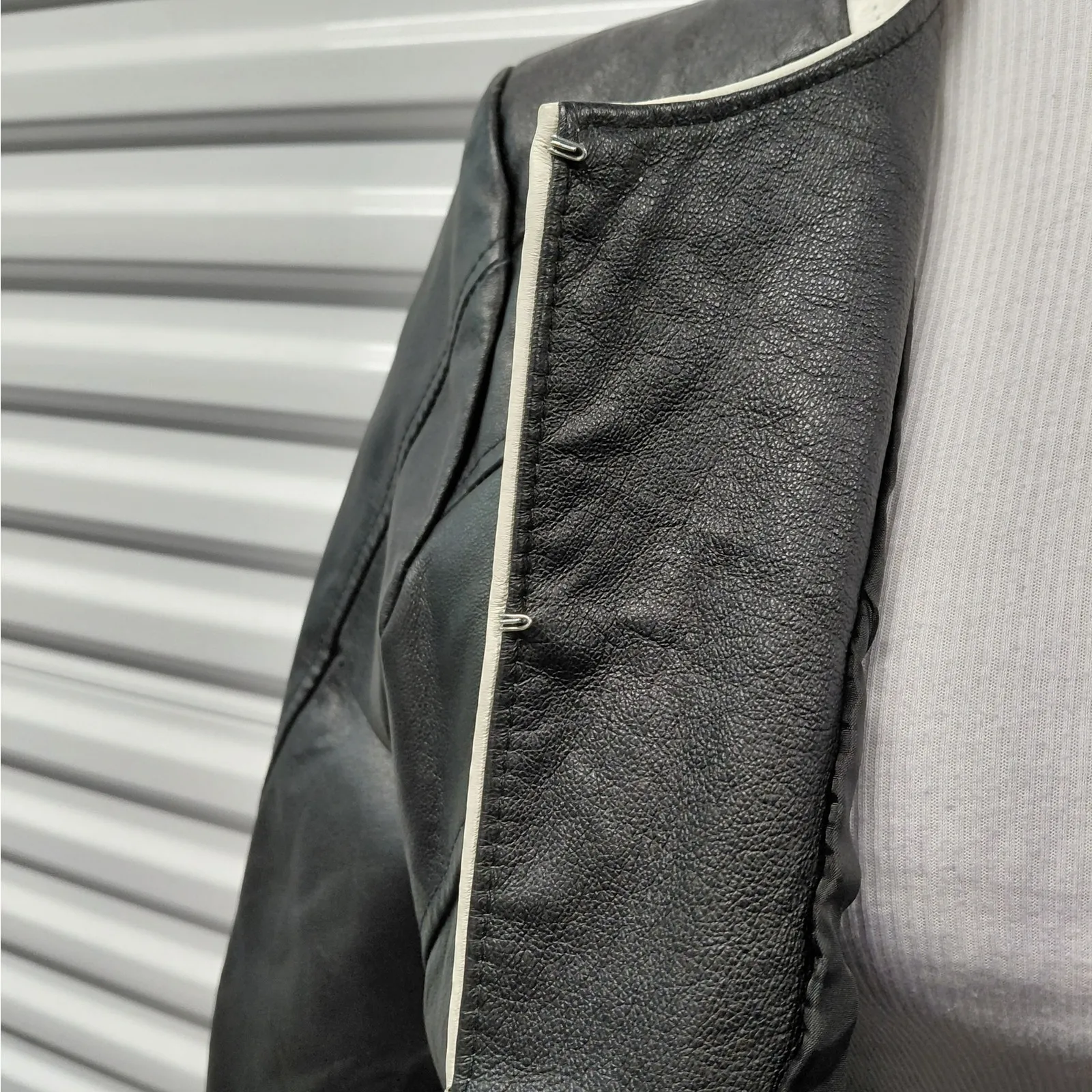 Vintage Y2K Retro Women's Leather Jacket Size 14 Black Moto Biker Chic Spiegel - Image 8