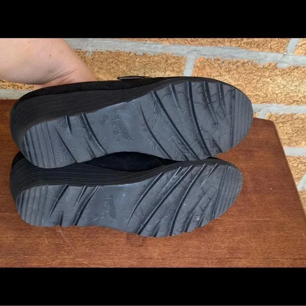 Dansko  Women's Clio Wedge sz 10 - Image 9