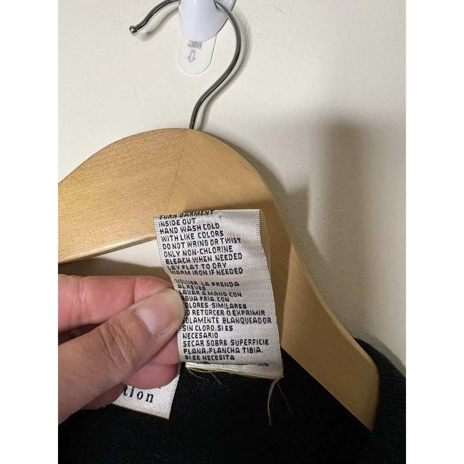 Vintage KATHIE LEE Womens Large Cardigan Sweater Short Sleeve Black Embroidered - Image 5