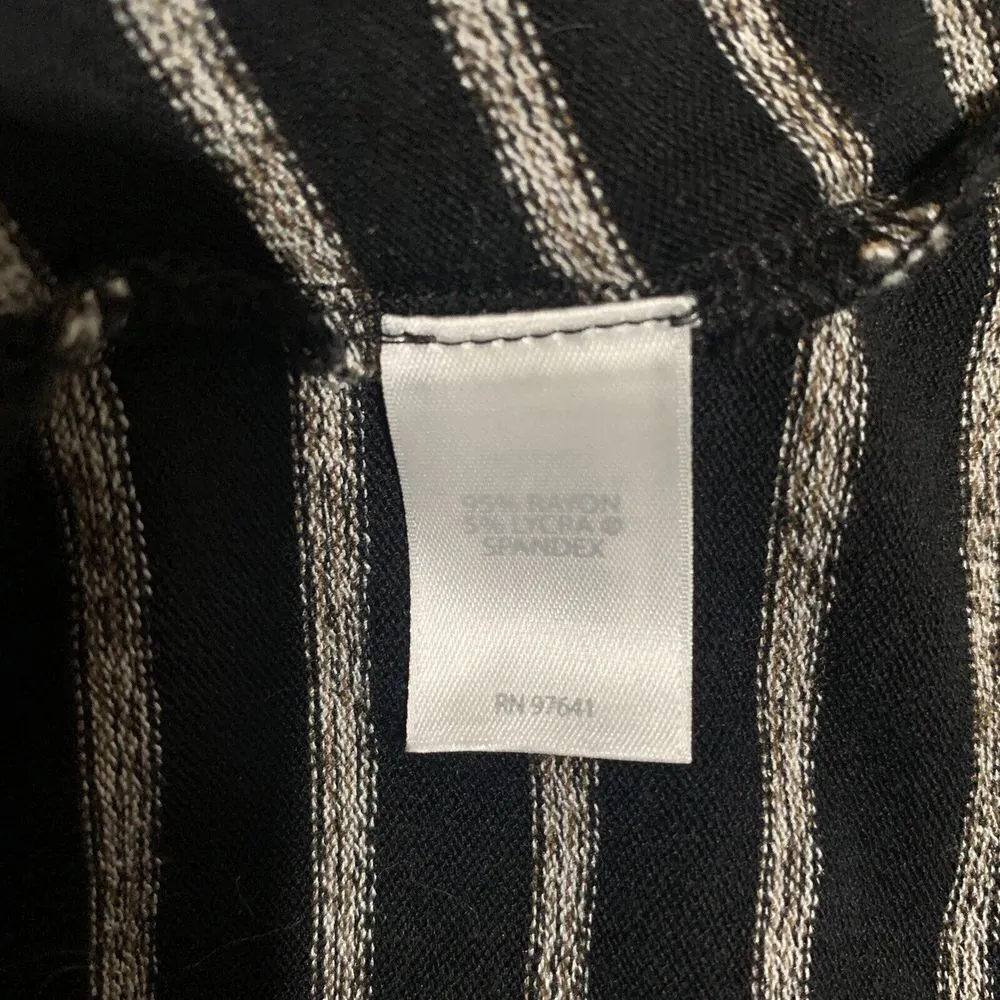 J. Jill Wearever Collection Size XL Petite Multicolor Stripe V-Neck Stretch Top - Image 6