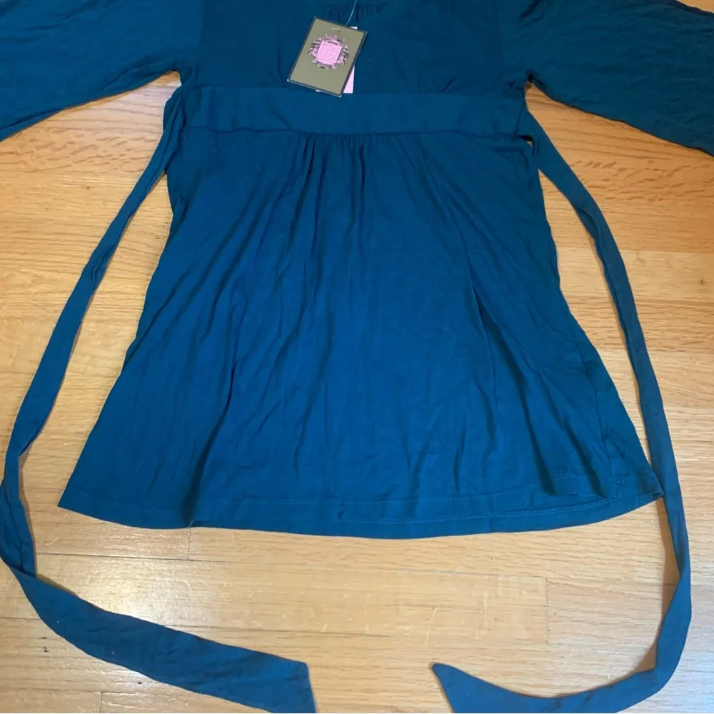 Juicy Couture Pam Gela Cheshire Cat Pima Ray Wrap Top Blouse Teal Women's Medium - Image 2