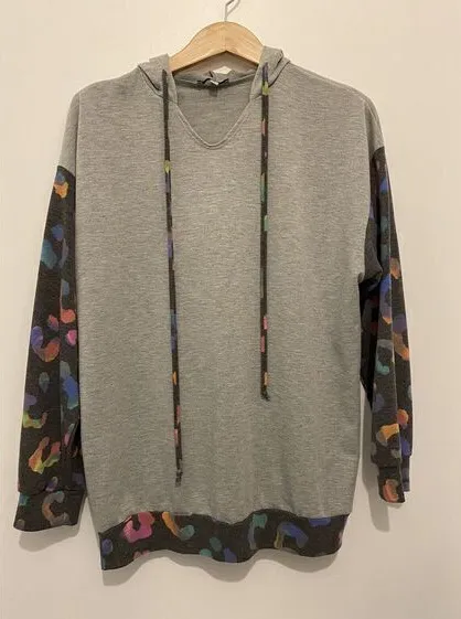 White Birch Woman's Pullover Lightweight Hoodie Gray Sweatshirt Colorful Soft - Image 1