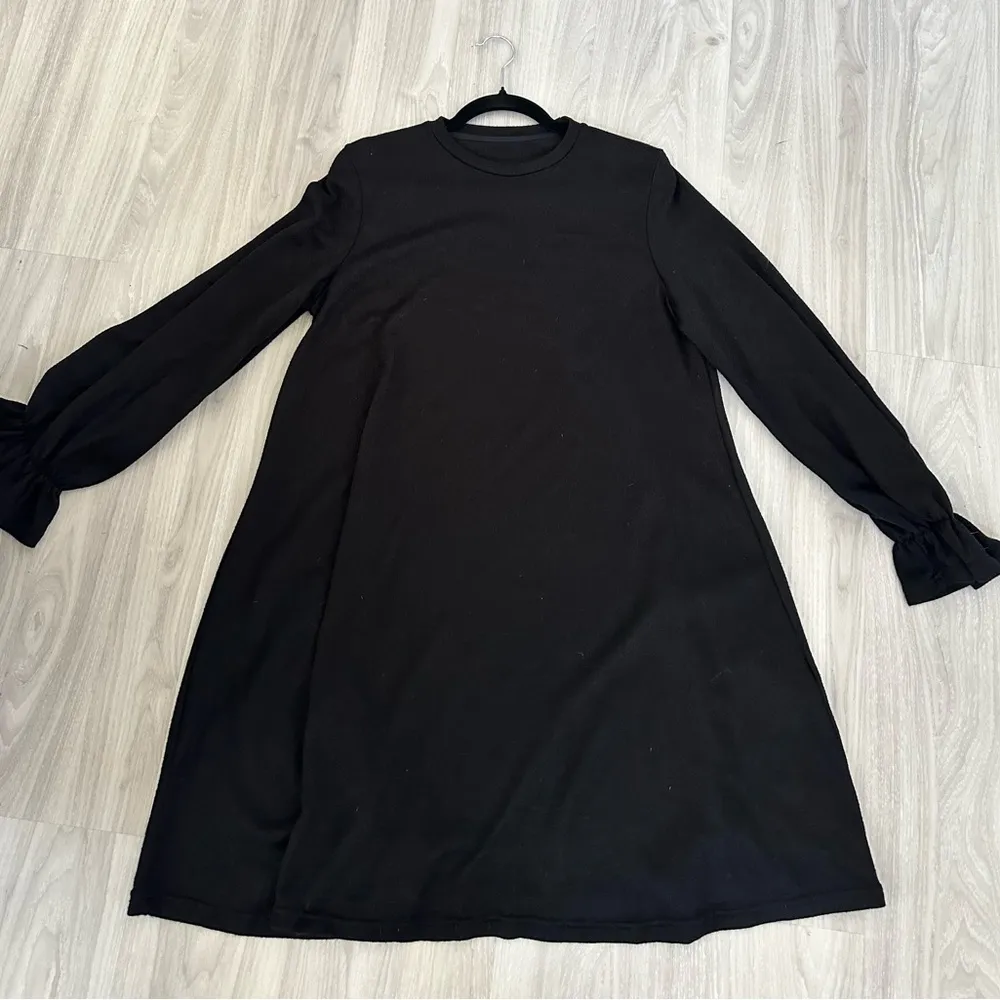 SheIn Chic & Effortless Black Sweater Dress 
Size XL - Image 2