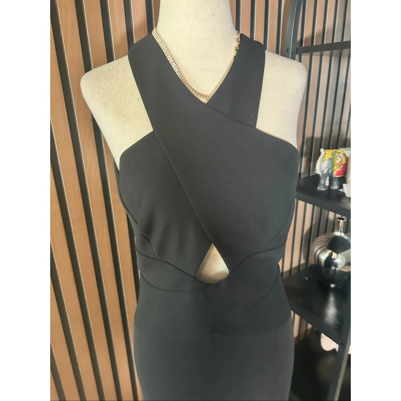 Bcbg halter dress long maxi black tie event fancy dress size 6 mermaid style - Image 2