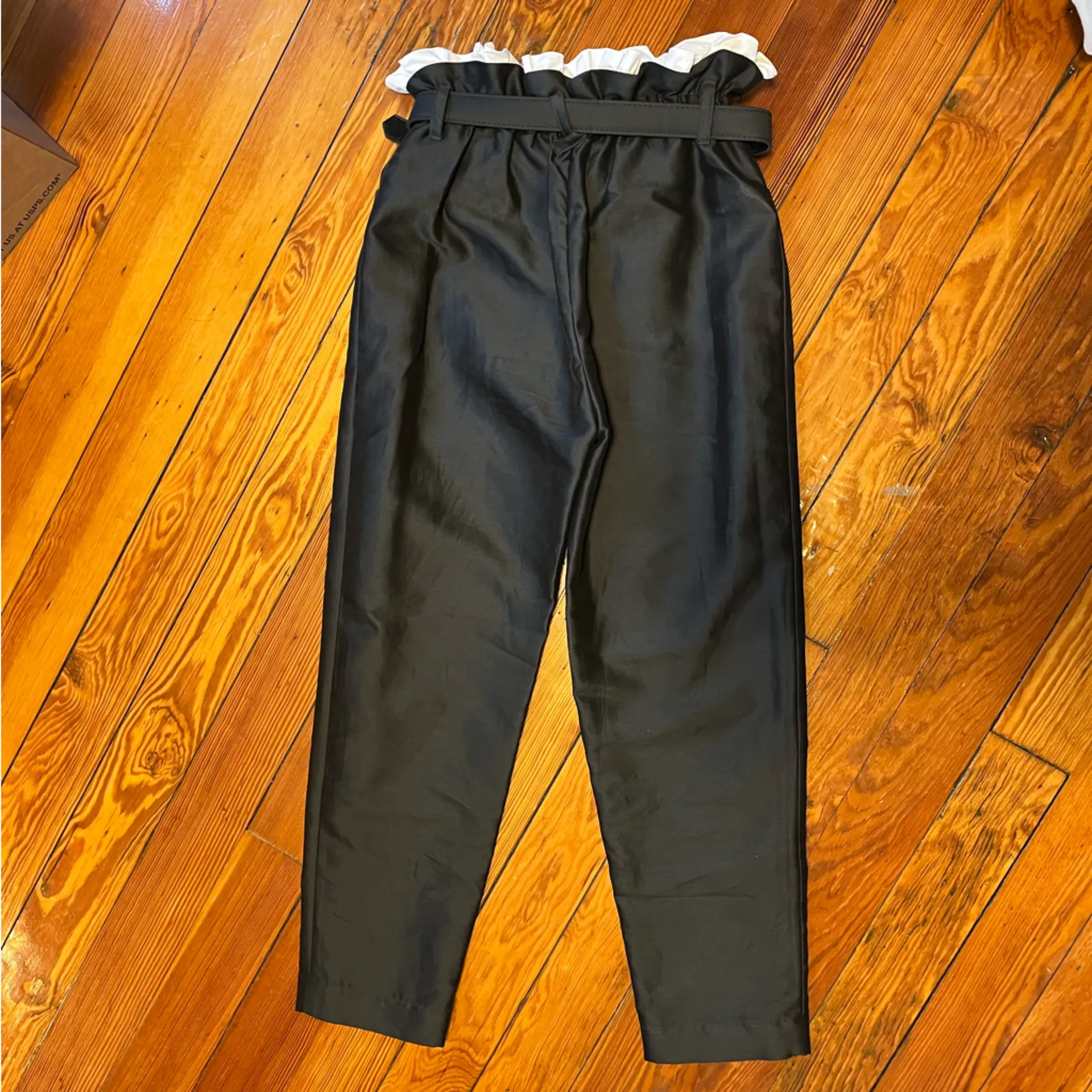 Isa Arfen Paper Bag Trouser with Boderie Trim - Image 6