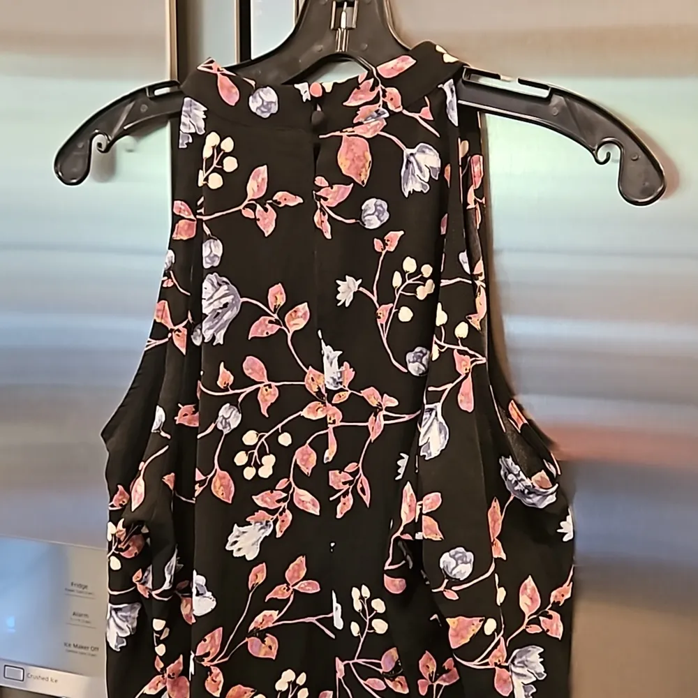 💕VERONICA M💕 Halter Beck Cold Shoulder Ling Sleeve Dress ~ Floral Print M NWT - Image 4